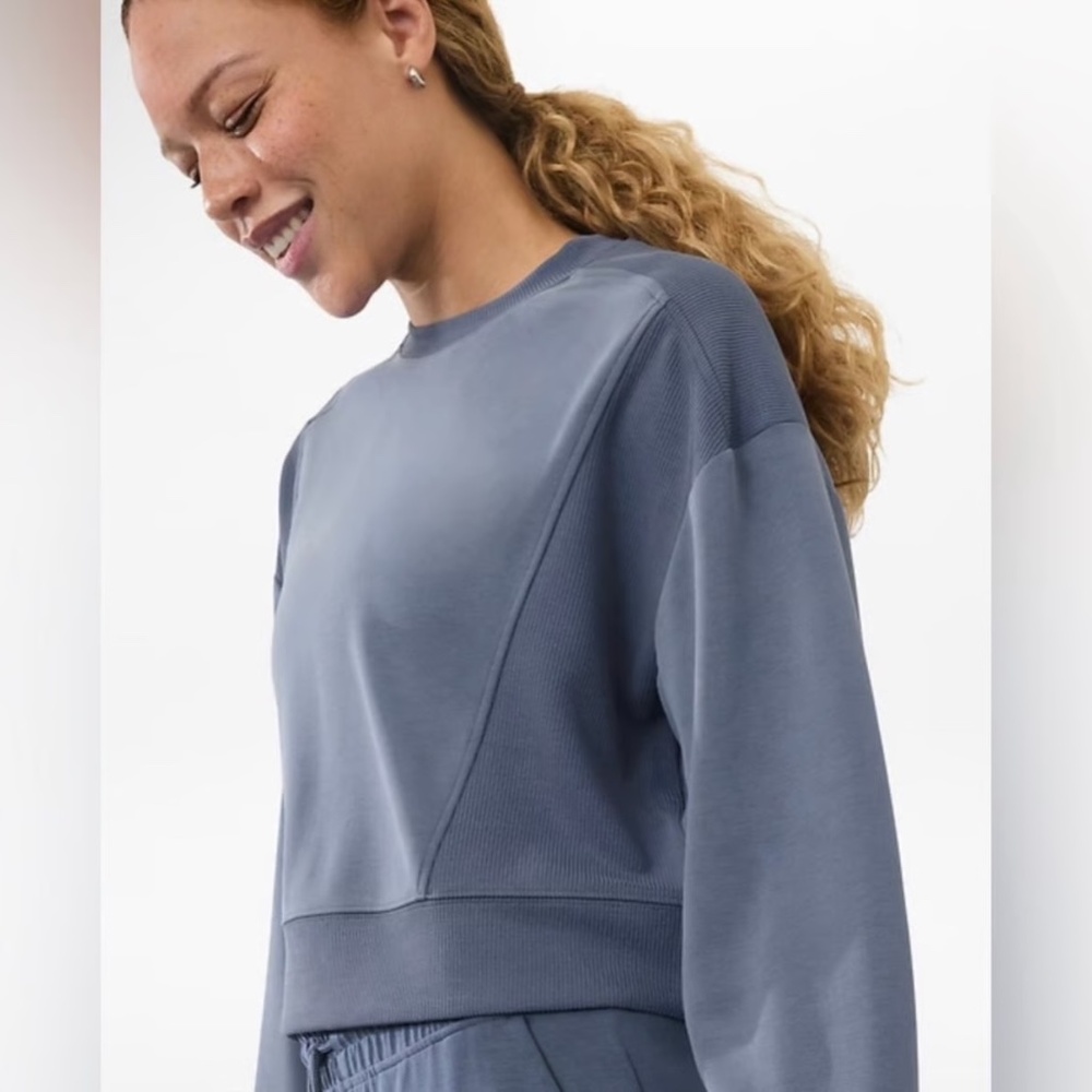 Athleta Seasoft Rib Crewneck Sweatshirt